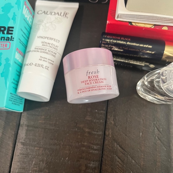 Mini & Sample Bundle NARS Victoria Beckham Estée Lauder FENTY Benefit - Picture 9 of 16